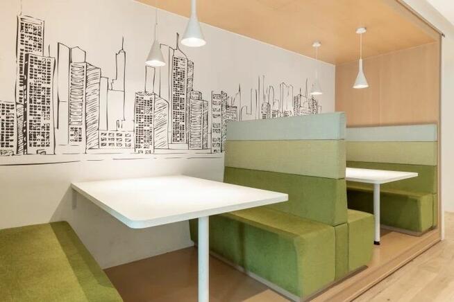 Nowoczesne biura i coworking w Skylight Building,