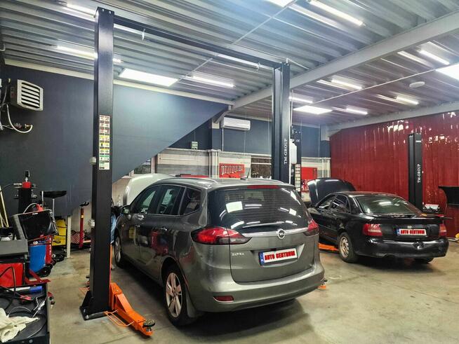 Podnośnik Dwukolumnowy Łączony Górą Automat 4T 4,9M