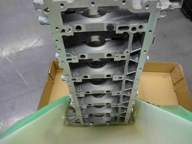 BMW Blok cylindrów silnika N54 0443605, E90 E60 E70 NOWY