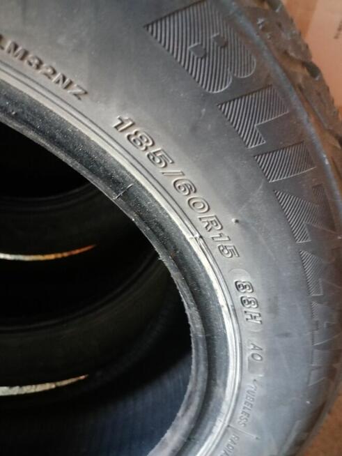 Opony 185 x 65 r 15 zimowe sprzedam