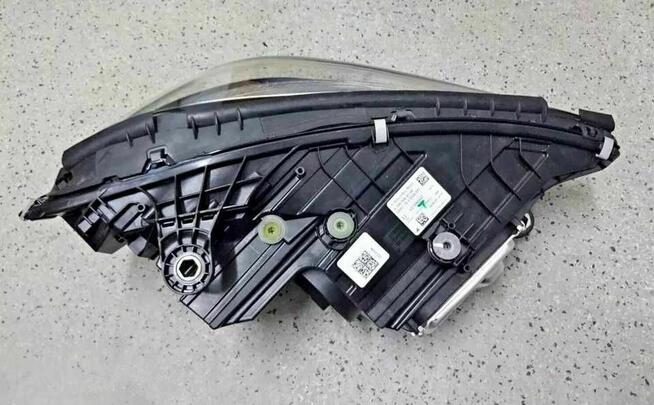 Mercedes Reflektory LED Performence A2069068204 A2069068104