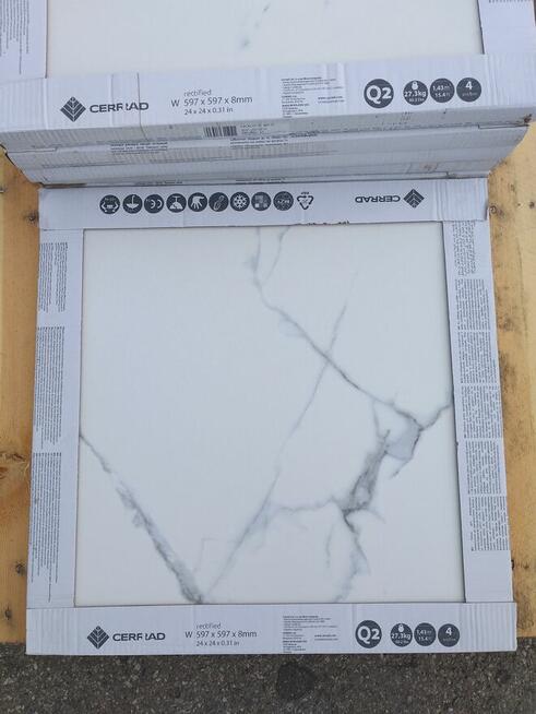 Płytki ścienne, podłogowe biały marmur Calacatta white gat.1