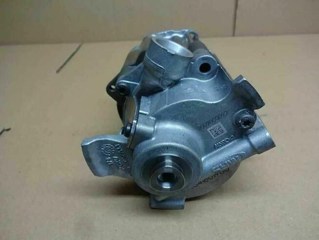 Mercedes-Benz Pompa oleju OM654 A 654 180 18 00 NOWA