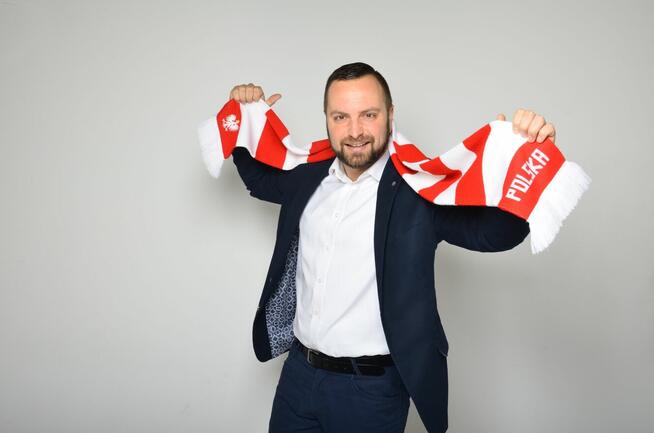 KONFERANSJER IMPREZ MASOWYCH - USŁUGA KONFERANSJERSKA