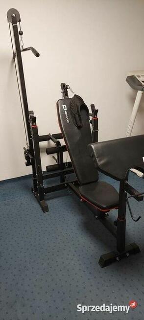 Ławka pod sztangę z wyciągiem i modlitewnikiem