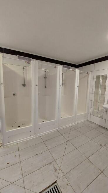 sprzedam 14 kabin prysznicowych