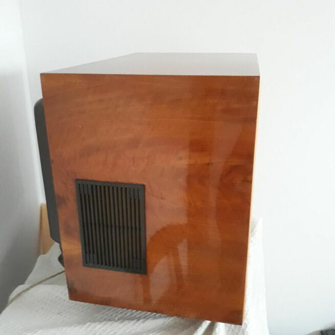 Stary Telewizor Tesla Lotos Vintage PRL