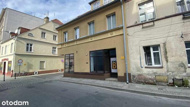 Centrum, Rynek Oleśnica, lokal, witryna