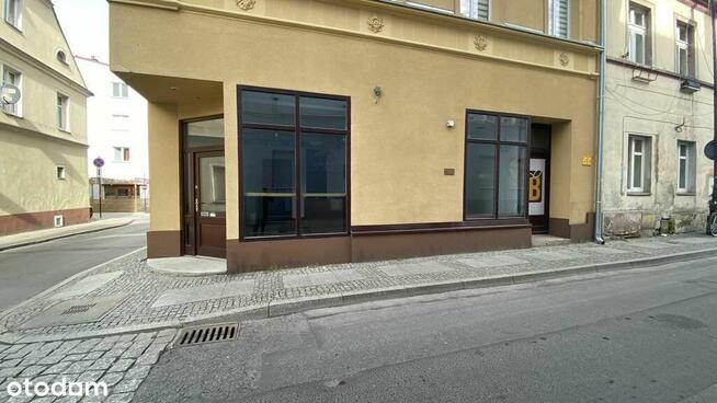 Centrum, Rynek Oleśnica, lokal, witryna