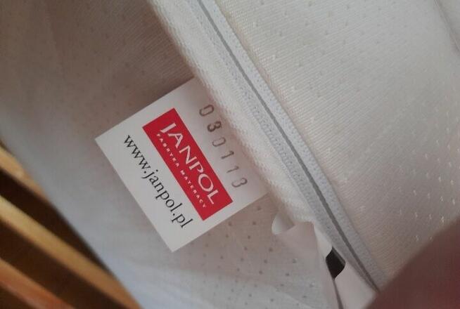 Materac kieszeniowo piankowy 90 cm na 180 cm jak nowy Janpol