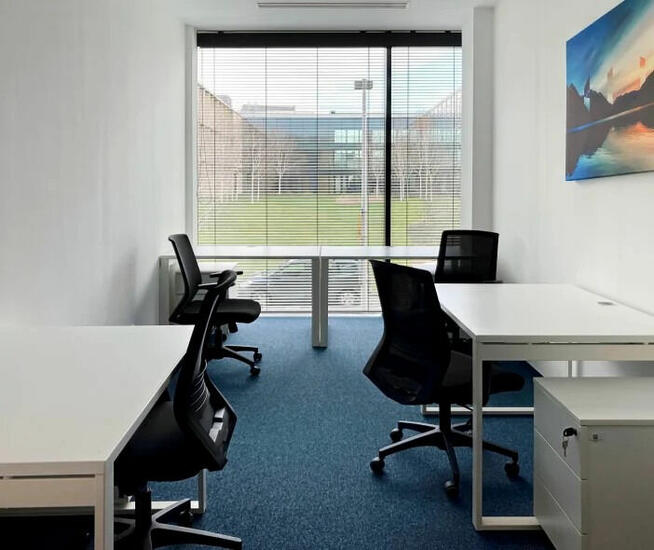 Wilanów Office Park – Nowoczesne biura w zielonej