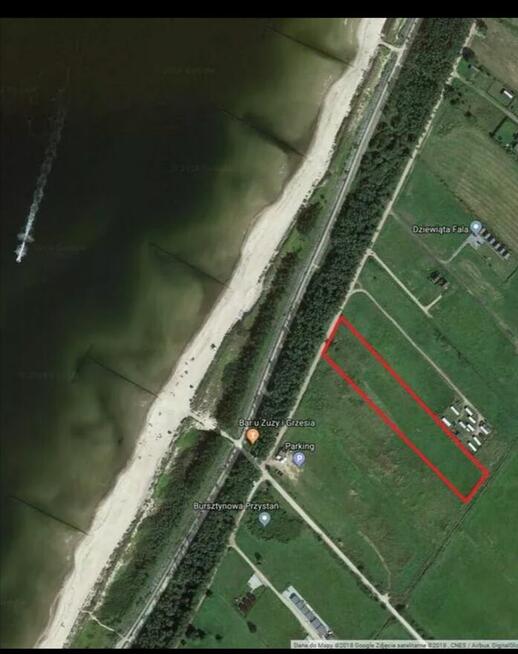 Nad morzem i jeziorem do wynajęcia działka na kemping