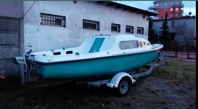 Jacht żaglówka łódź