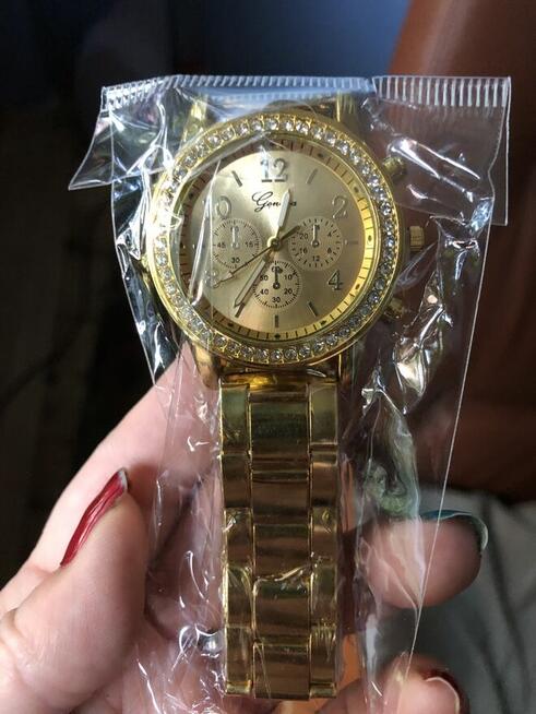 SPRZEDAM śliczne zegarki na rękę dla każdej wyjątkowej PANI