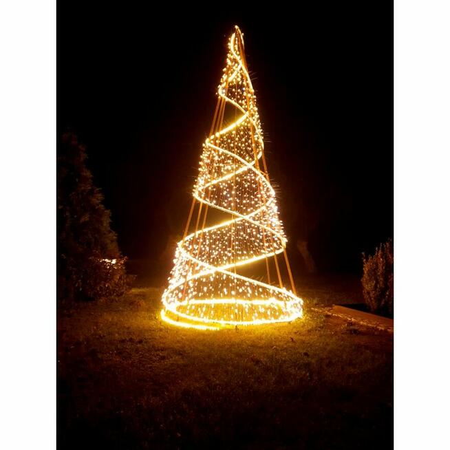 Bajeczna choinka wysokość 5,8 metra z oświetleniem led