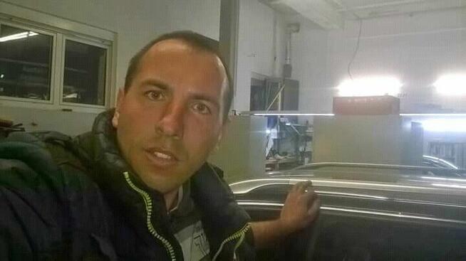 Fajny miły facet lat 43 zaprzyjaźni się z fajna Panią