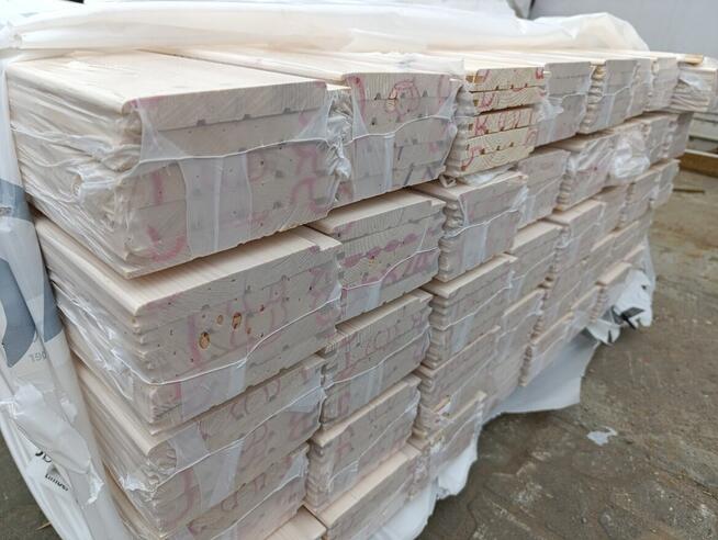 Boazerię Skandynawska sosna/świerk