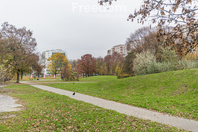 Mokotów/2 pokoje/loggia/metro/zieleń