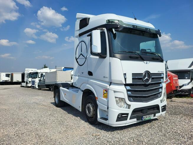 Mercedes Actros