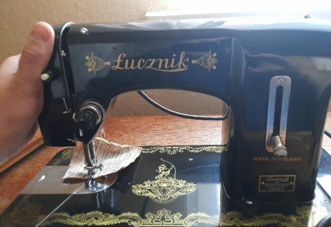 Maszyna do szycia łucznik naped nożny i elektryczny sprawna