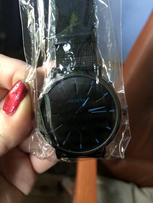 SPRZEDAM śliczne zegarki na rękę dla każdej wyjątkowej PANI