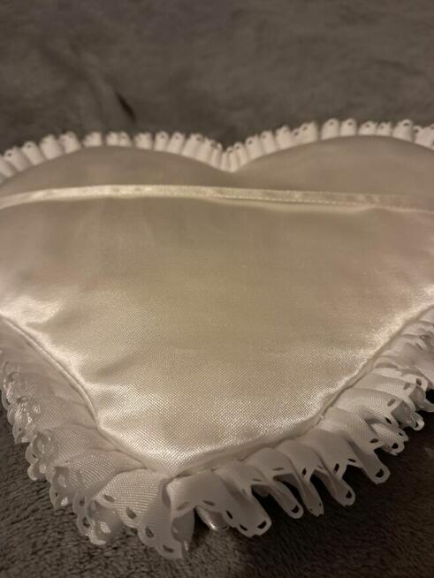 Poduszeczka na obrączki