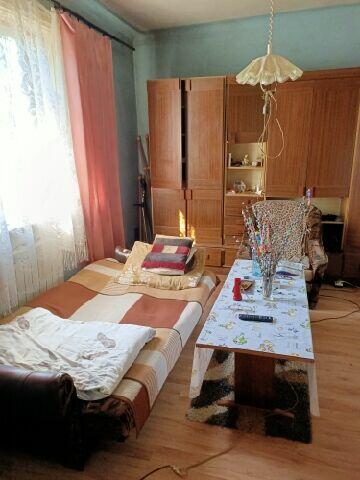 Sprzedam działkę z domem