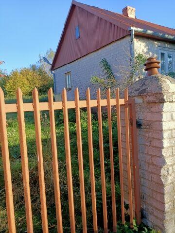 Sprzedam działkę z domem