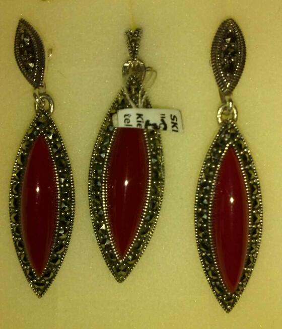 SREBRNE KOLCZYKI I ZAWIESZKA Z KORNEOLEM, NOWE Z METKAMI.