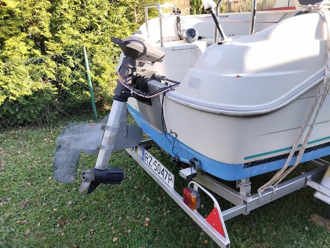 Sprzedam łódź motorową