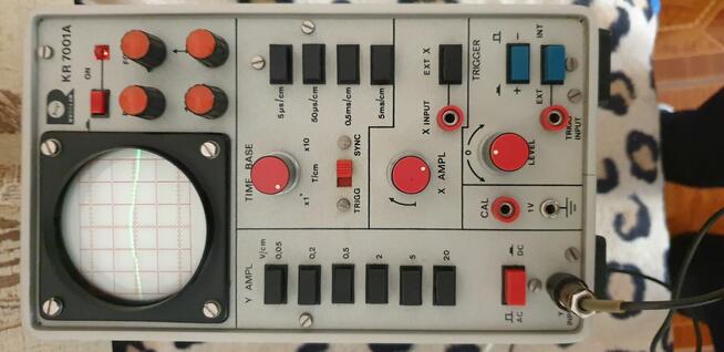 Oscyloskop KR 7001A