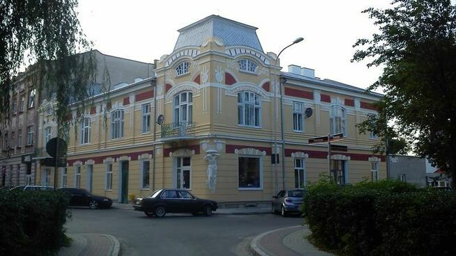 sanok lokal frontowy w centrum miasta