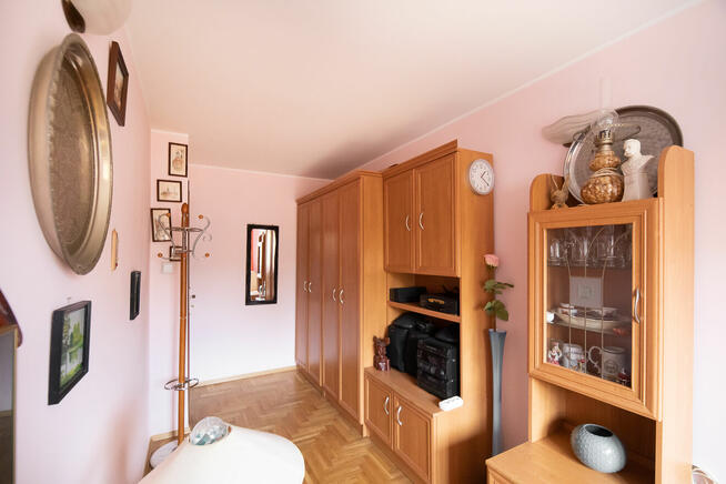 Dobra Lokalizacja | 2 Pokoje | Balkon | Piwnica