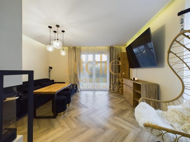 Bliźniak z pełnym wyposażeniem z garażem