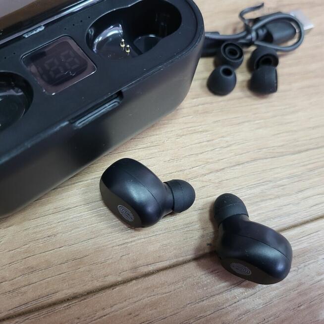 Słuchawki bezprzewodowe tws bth - f9 dotykowe, powerbank
