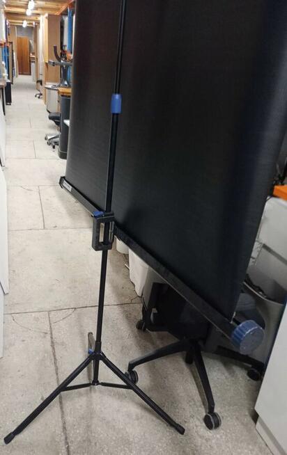 Ekran projekcyjny na trójnogu ekrany projekcyjne do biur