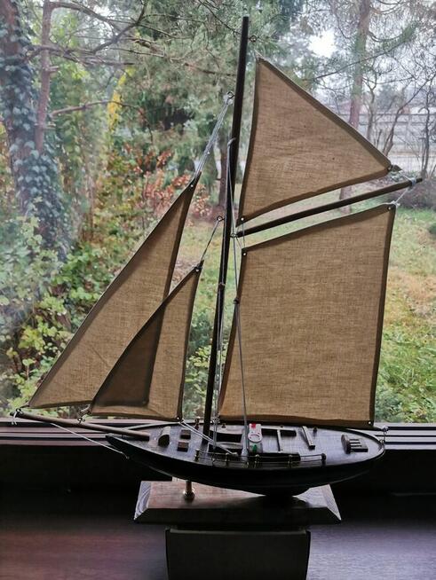 Drewniany Jacht łódź z żaglami ładna dekoracja do podmalunku