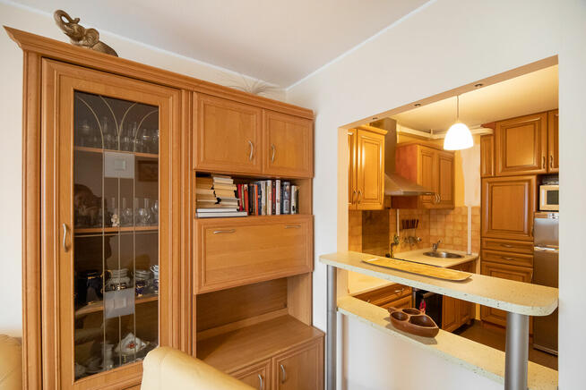 Dobra Lokalizacja | 2 Pokoje | Balkon | Piwnica