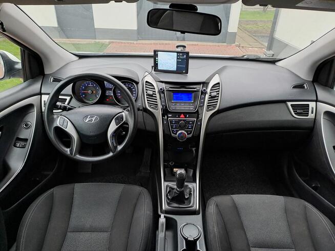 Hyundai i30 benzyna 5 drzwi niski przebieg