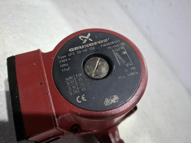 Grundfos UPS 25-40 180 - 45W