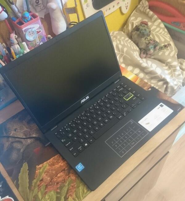 Notebook Asus E410M Win 11 Gwarancja odbiór osobisty