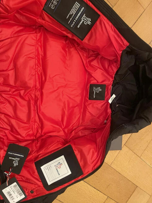 Puchowa kurtka narciarska Moncler