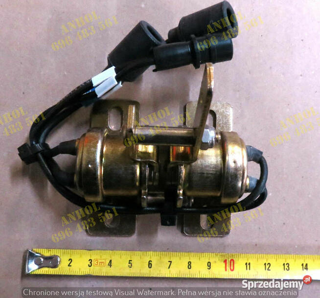 PRZEŁĄCZNIK światła STOP - RCSK17810 - HUMVEE