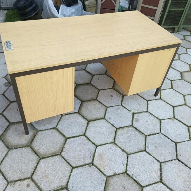 Biurko duże, długie szuflady