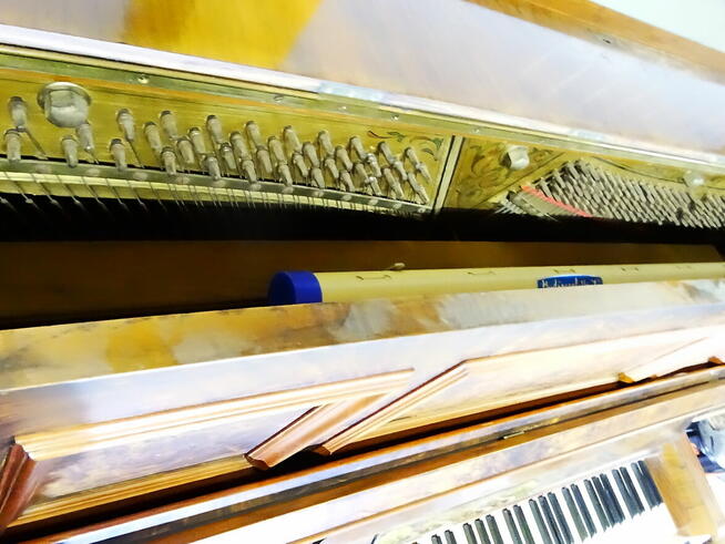 Pianino Höhne & Sell Berlin