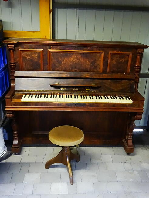 Pianino Höhne & Sell Berlin