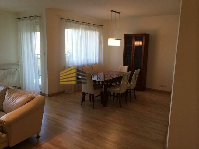 Luksusowy apartament z pięknym widokiem na Warszaw