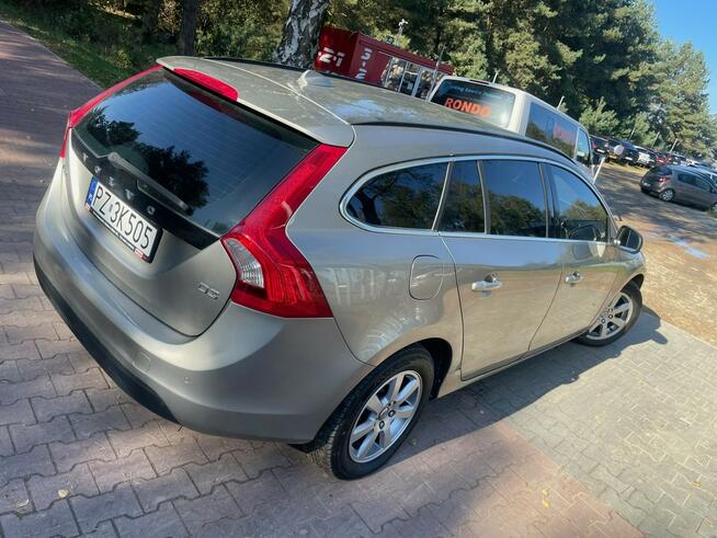 Volvo V60 2.0 136KM Navi Niski Przebieg Nowy Rozrząd Zarejestrowany w PL!