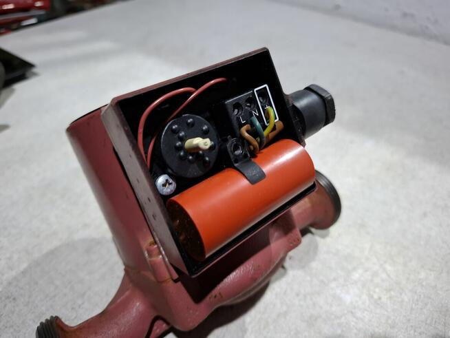 Pompa Grundfos UPS15-35x20 180 DELPHIS-THERM Super Selectric