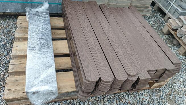 Sztachety ogrodzeniowe deski kompozytowe ogrodzenie decha